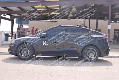 media/Oct-19-2025-Speed Ventures (Sun) [[a6e7fe67be]]/Around the Pits/